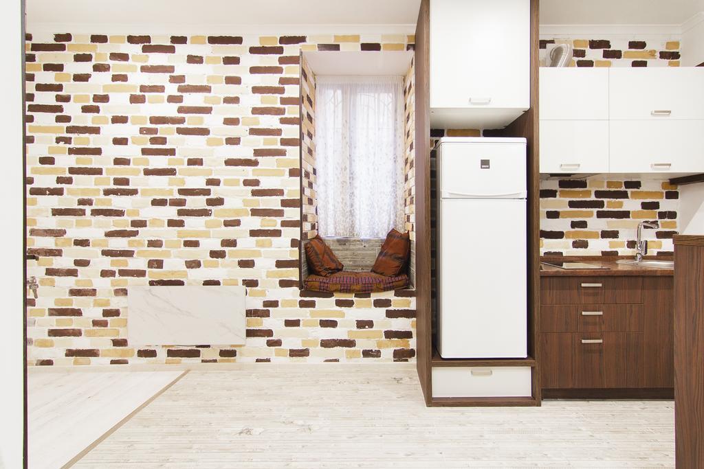 Club Suite Near Deribasovskaya Odessa Exteriör bild